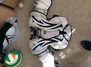 Wanted: Vaughn goalie chest protector