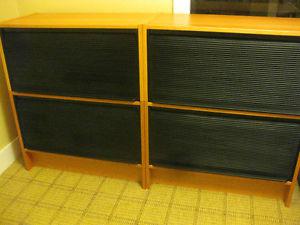 2 Book shelves, high quality wood