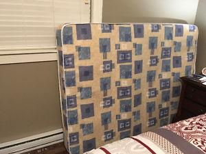 Double/Full Mattress and Boxspring