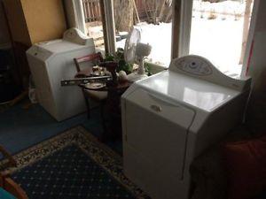 Maytag Neptune Front Loading Washer/Dryer