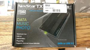 NexStar External 2.5 inch Hard Drive Enclosure w 750gb