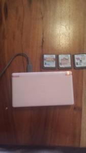 Nintendo DS - Pink with 3 games $75