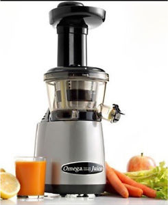 Omega professional juicer