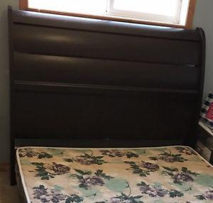Queen / double size headboard and footboard, dresser & night