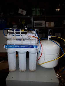 Reverse osmosis ultraviolet water treatment system