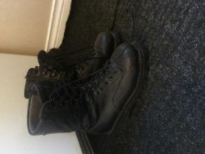 Size 6 black boots