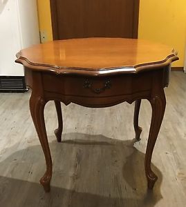 Solid wood coffee / end table