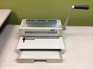 TCC Comb binder with Punch