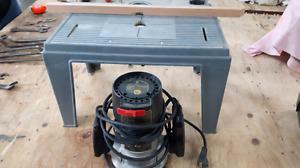 Craftsman router and table