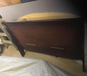 Dark wood Queen Bed box spring & mattress