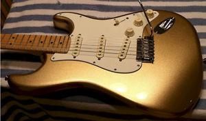 Fender Aztec Gold FSR Strat USA
