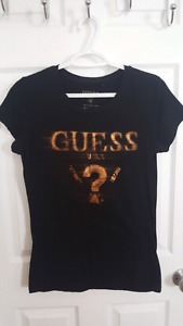 Guess top size large
