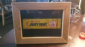 Juicy fruit metal display