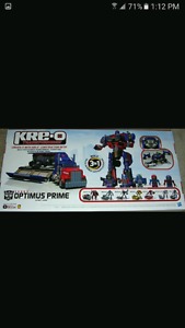 Kreo Optimus prime 3 in 1 "lego" set