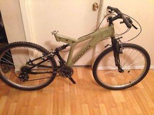 Men's Diamondback Mountain bike