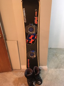 Mens size 8.5 clip in training Snowboard and boots.