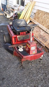 Murray 8/30 Rear Engine Riding Mower $50