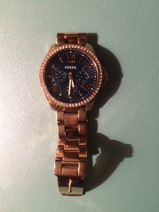 Women's Gold Fossil Watch