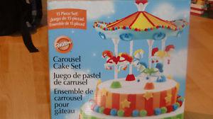 wilton carousel cake set and romantic castle cake set