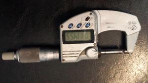 0-1 inch digimatic mitutoyo micrometer