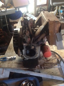 18h Briggs & Stratton motor for parts