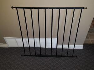 BABY GATE