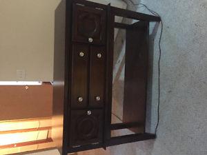 Beautiful Server/Side Board in excellent condition