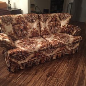 Free Couch hide a bed