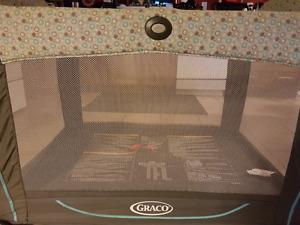 Graco Playpen in like new condition