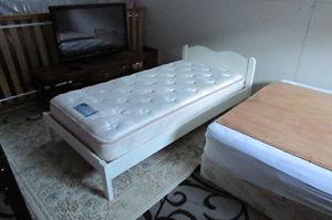 Hand-made Solid Wood Twin Size Bedframe with Mattress