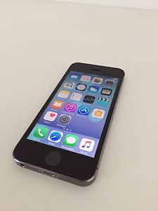 IPHONE EXCELLENT CONDITION