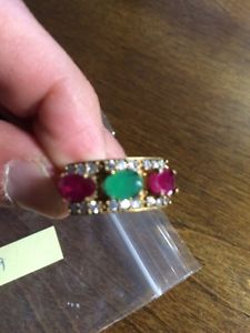 Ladies Emerald & Ruby Dress Ring. 4.82 carats.
