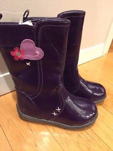New with tags - Purple zip up boots - size 9