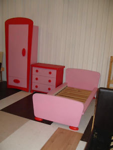Pink and red IKEA bedroom set