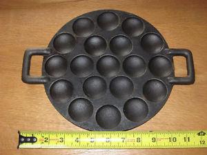 Poffertjes (small pancakes) Pan