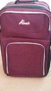 Roots Suitcases - set of 2 purple suitcases