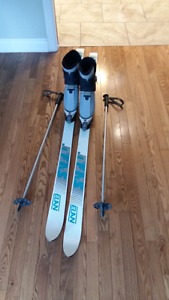Skiis and boots poles hardwear