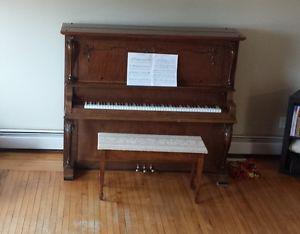 WILLIAMS Piano for sale
