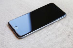 Wanted: Space grey (black) iPhone 6