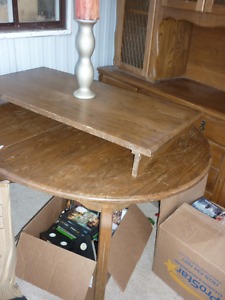 ANTIQUE Dinning table and hutch
