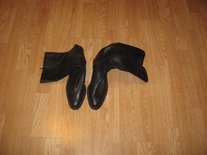 BLACK Leather Riding Boots Size 6 NEW