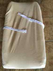 Baby/Toddler Change Pad With Strap/Buckle and Fitted Cover