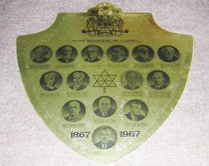  GOLD COLORED PRIME MINISTERS OF CANADA PLAQUE