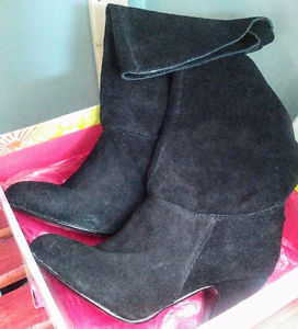 Leather suede boots