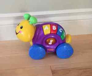 Like New! Fisher-Price Roll-Along Snail
