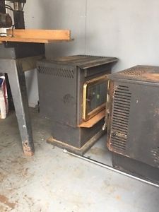 Pellet and oil stove