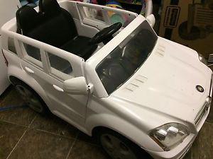 2 seater benz battery operated car