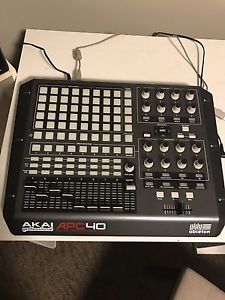 Akai apc 40