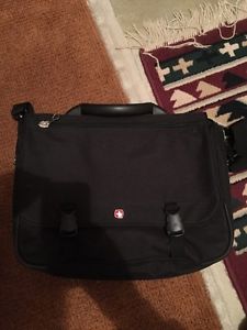 Almost new Laptop bag