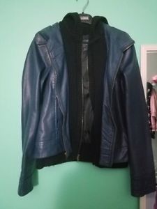 Blue leather jacket med